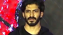 Harshvardhan Kapoor fights like a vigilante!